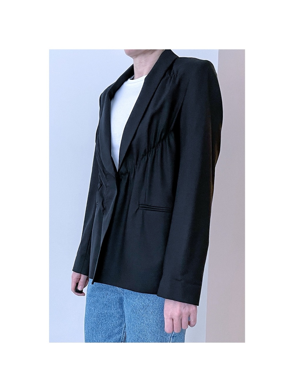 COS wool black blazer with gathered details - Picture 13 of 15